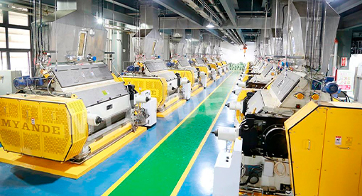 6000噸壓榨生產線由邁安德提供設計、制造、智能化控制和整套生產線安裝交付